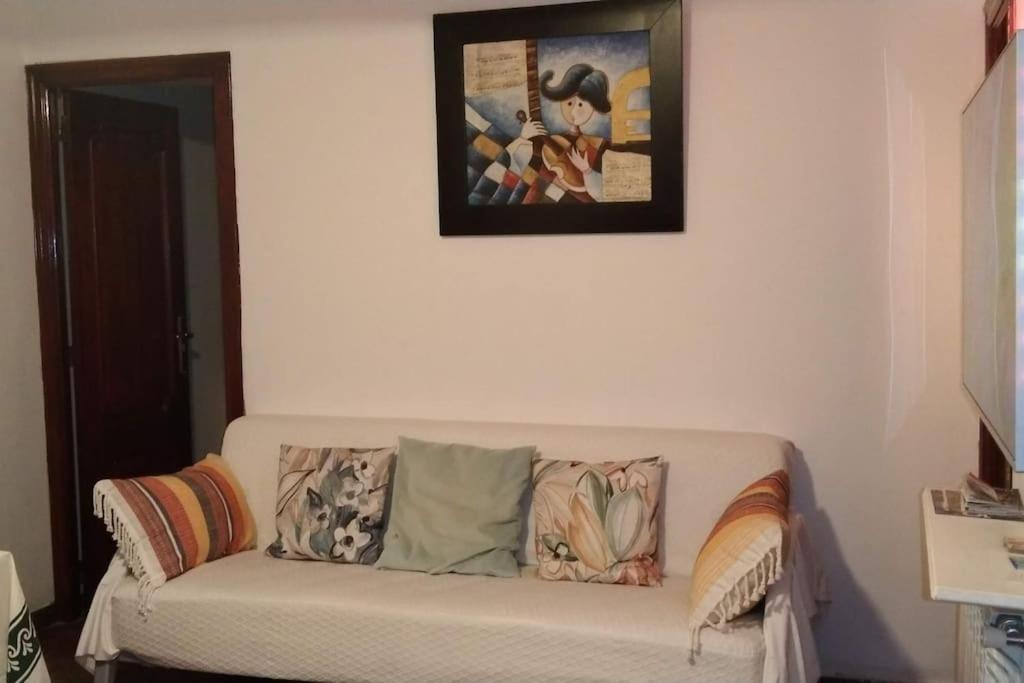Habitaciones Individuales En Apartamento マドリード エクステリア 写真
